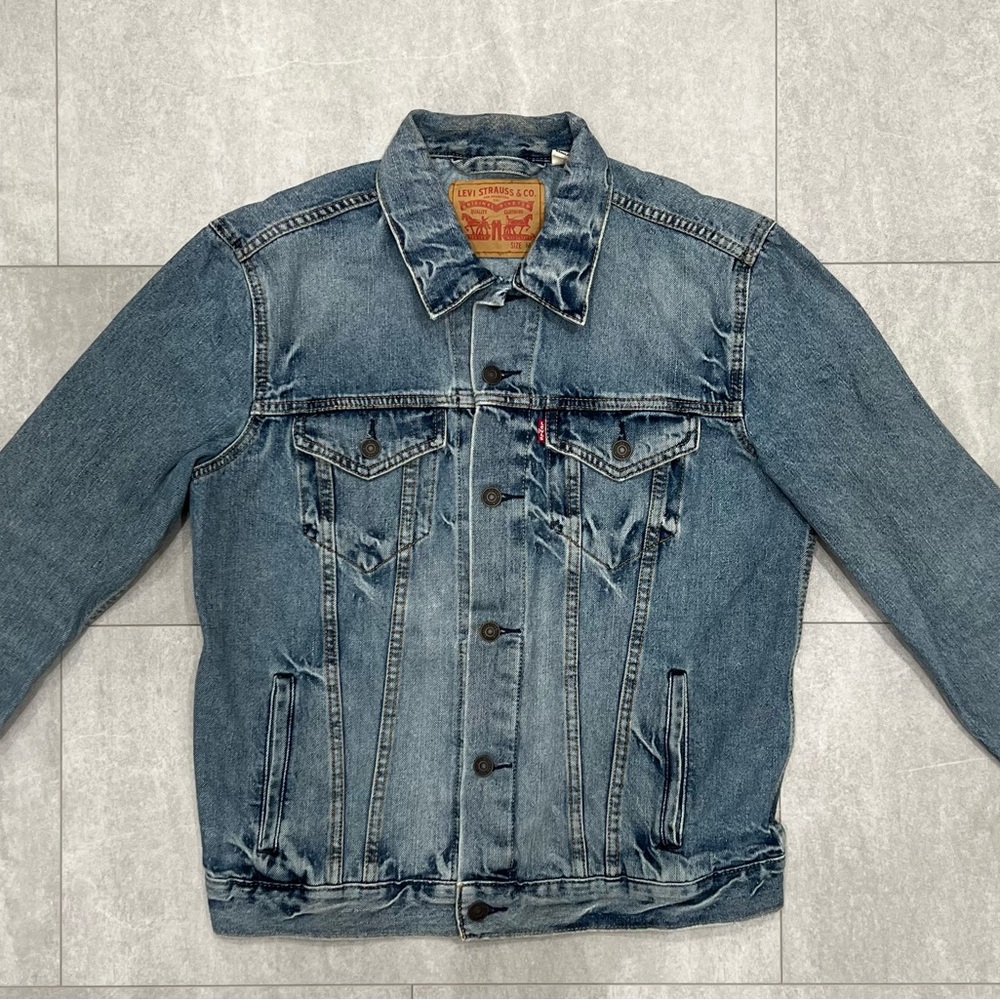 Classic denim trucker jacket